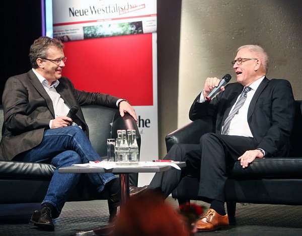 Nachdenken über Olympia mit NW-Chefredakteur Thomas Seim (l.) und Generaldirektor Michael Vesper. - © FOTO: SARAH JONEK