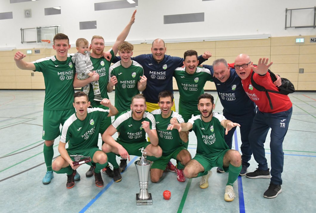 Mit vielen Fotos Starker FC Gütersloh gewinnt Hallen