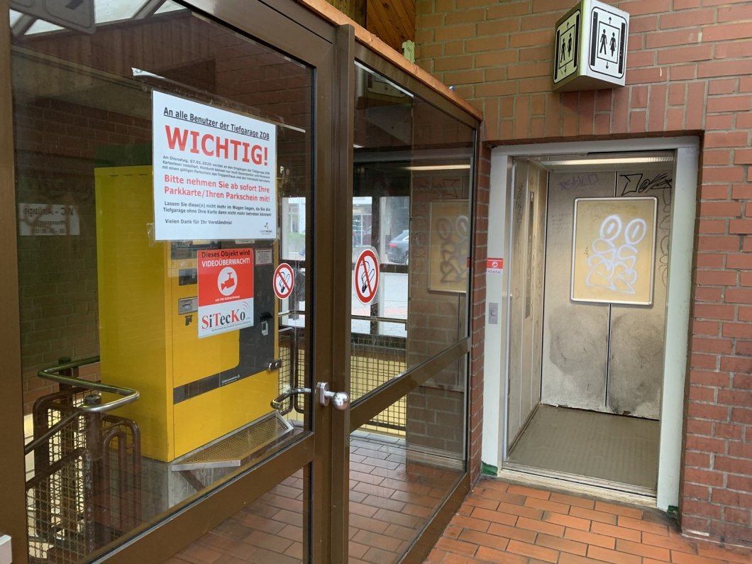 Zugang zur Tiefgarage am ZOB nur noch mit Parkticket nw.de Zugang zur Tiefgarage am ZOB nur noch mit Parkticket nw.de