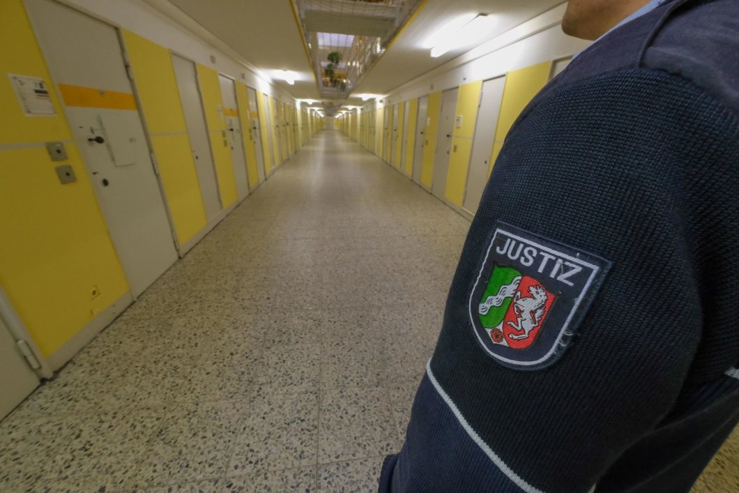Suizid: Schrecklicher Fund in Bielefelder Gefängnis | nw.de