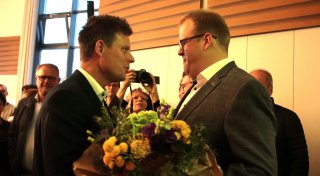 Tobias Tölle gewinnt Stichwahl in Bad Driburg überraschend deutlich