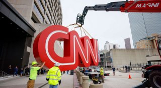 Warner prüft Zukunfts-Optionen nach Übernahmeinteresse