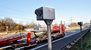 Staugefahr auf der A2 bei Bielefeld: Sperrungen für Deutschlands bekanntesten Blitzer