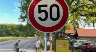 Tempolimit auf Straße in Gütersloh erhöht: Das steckt hinter dem ungewöhnlichen Vorgehen