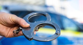 Wunderheiler-Betrug im Kreis Gütersloh: Polizei nimmt Geldabholer und Komplizen fest