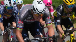 Eine Sekunde voraus: Van der Poel zurück in Gelb