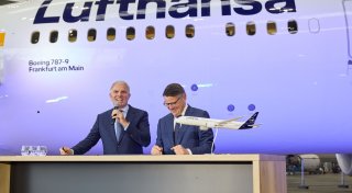 Lufthansa tauft Hoffnungsträgerin mit Problemen