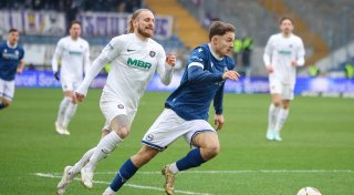 Arminia-Verteidiger Hagmann rückt den Etablierten auf die Pelle