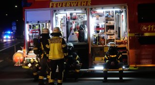 Gasaustritt an einer Baustelle in Bielefeld: 30 Feuerwehrleute im Einsatz