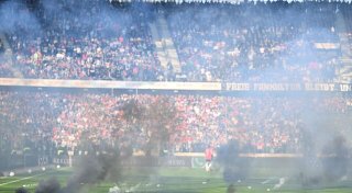 Fanproteste und spätes 1:1: Hannover rettet Punkt im Derby