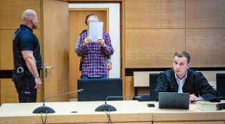 Vollständige Überforderung: Bielefelder tötet seine pflegebedürftige Ehefrau