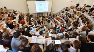 Deutschland zieht immer mehr ausländische Studierende an