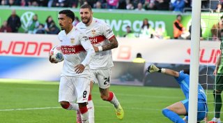 Stuttgart weiter auf Kurs: 3:0 bei desaströsen Wolfsburgern