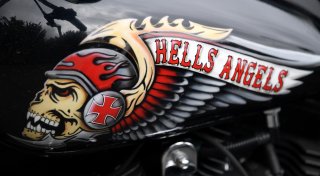 Gewaltvorwurf: SEK stürmt Wohnung von Mitglied der Bielefelder Hells Angels