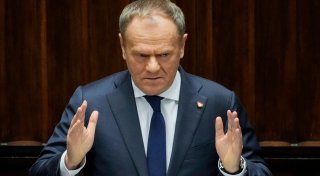 Polens Regierung plant Militär-Training für alle Männer