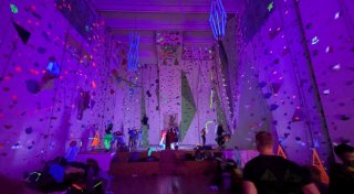 Sport mit Gottes Segen: Die Kletterkirche in Mönchengladbach