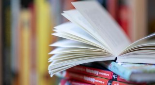 Fantasie oder KI-Formel - Wer schreibt morgen unsere Bücher?