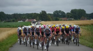 Van der Poel gewinnt zweite Tour-Etappe und holt Gelb