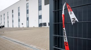 Todesschüsse auf Hochzeitsfeier - Verdächtiger stellt sich