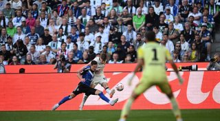 Glücklicher Punktgewinn für den HSV bei schwachem 0:0