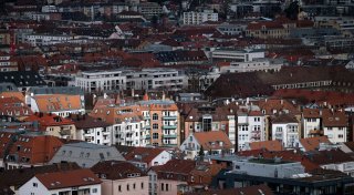 Jeder Neunte in Deutschland lebt in beengten Wohnungen
