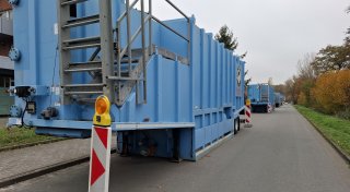 Hunderte Liter Diesel und Altöl auf einem Firmengelände im Kreis Gütersloh ausgelaufen