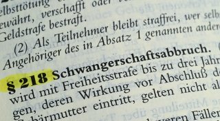 Ärztetag für Entschärfung von Abtreibungsregeln
