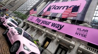 Klarna nimmt bei Börsengang fast 1,4 Milliarden Dollar ein