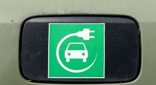 Stromspeicher E-Auto: Laden in zwei Richtungen hat Potenzial