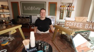 Eröffnung heute: Frau im Kreis Gütersloh erfüllt sich Traum vom eigenen Café