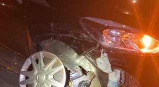 Betrunken gegen einen geparkten PKW gefahren