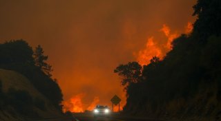 Tausende fliehen vor Feuer in Kalifornien