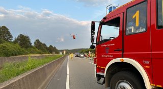 Motorradfahrer bei Unfall auf der A44 bei Warburg schwer verletzt