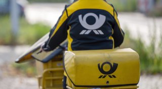 Postversand verlangsamt sich und wird teurer