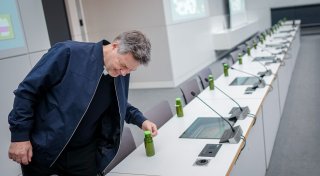 Habeck bleibt im Bundestag