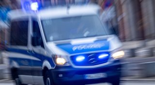 Blaulicht und Sirene: So reagieren Autofahrer richtig
