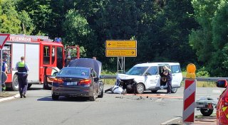 Unfall an Anschlussstelle B64 zur B252 sorgt bei Brakel für Verkehrsbehinderungen