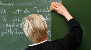 Lehrer im Kreis Gütersloh will unterrichten, darf aber nicht - nun kämpft er um den Job
