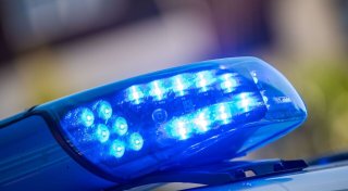 Zwei Motorradfahrer sterben bei Rennen nach Massencrash