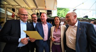 Vor Libori: Bekannte CDU-Politiker treffen sich in „Auffenbergs Biergarten“ in Paderborn