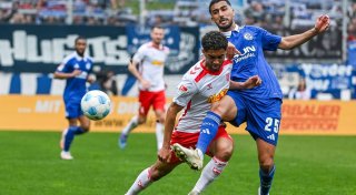 Schalker Barkok nach Fan-Beleidigung aus Kader gestrichen