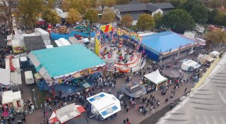 Liveticker zur Warburger Oktoberwoche: Gewerbeschau eröffnet - Wiesn-Programm am Feiertag