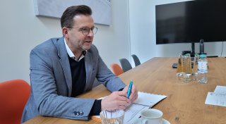 „Offene Dealerei, aggressives Betteln“: 52-Jähriger sieht Probleme in Güterslohs Zentrum