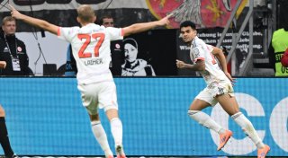 Matchwinner Díaz: Erst top auf dem Platz, dann top am Glas?