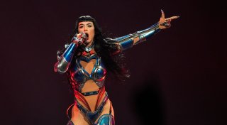 Katy Perry kümmert sich um zusammengebrochenen Fan