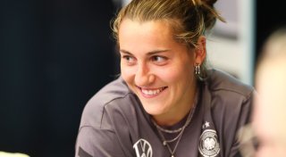 Herforder Profifußballerin ist bei der Europameisterschaft in der Schweiz dabei