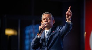 Türkischer Oppositionschef bleibt vorerst im Amt