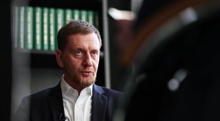 Kretschmer fordert mehrere Ministerposten für den Osten