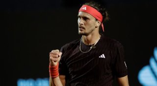 Zverev müht sich zum Auftaktsieg in der Hitze von Rio