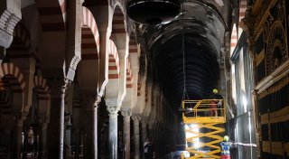 Flammen im Welterbe - Córdoba-Kathedrale entgeht Katastrophe